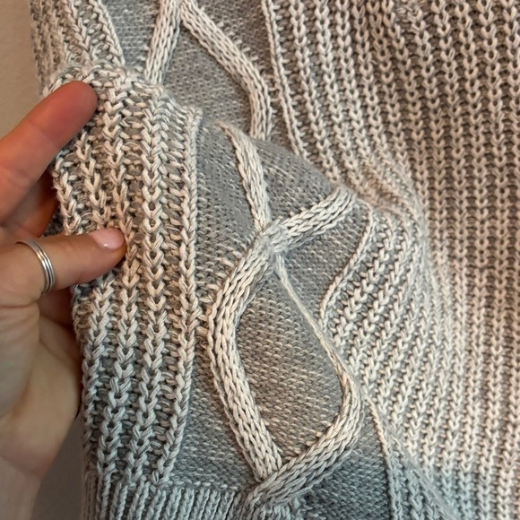 Bobi Black Gray Cable Knit Sweater - Picture 4 of 4